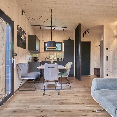 Black Forest Lodges - Gehobene Ferienwohnungen Mit Privatsaunas Tulfes Exterior foto