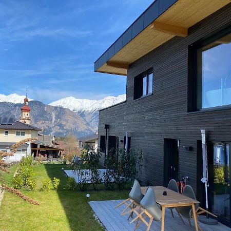 Black Forest Lodges - Gehobene Ferienwohnungen Mit Privatsaunas Tulfes Exterior foto